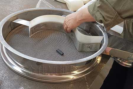 金佳順--直徑600旋振篩2